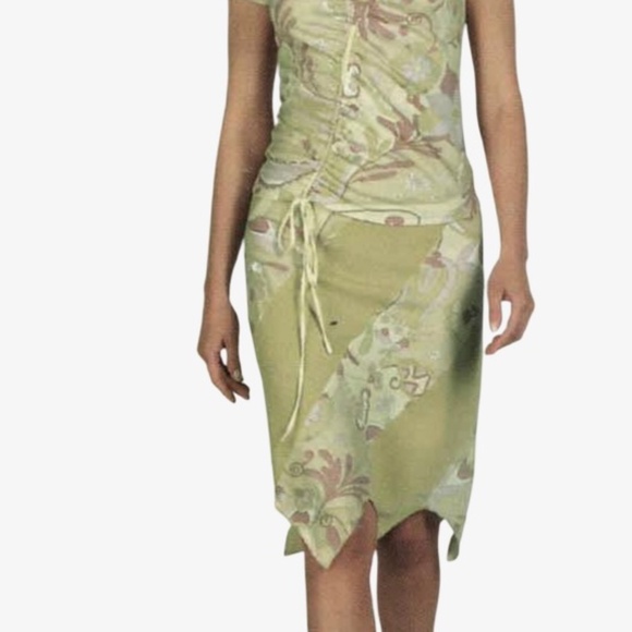 Women's floral print two-piece suit: short sleeve top & asymmetrical skirt - Picture 6 of 6